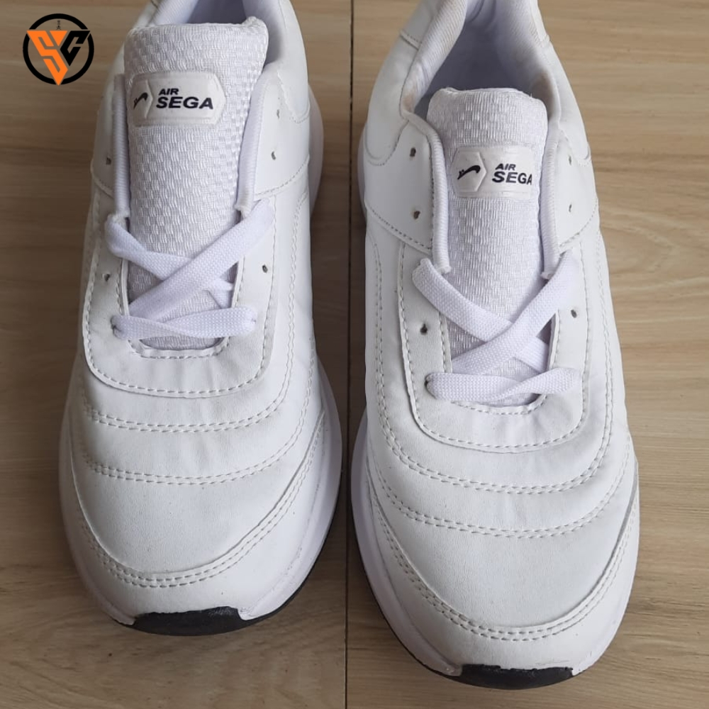 White PT Shoes Sega Air – Lightweight Sports Footwear